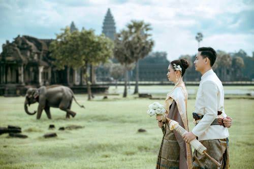 Wedding Thank-You Messages in Khmer and English (With Examples)